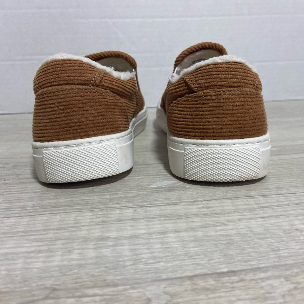 J Crew Womens size 7.5 Sneakers - Picture 4 of 13